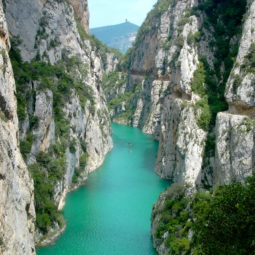 Montsec y lagunas de estaña