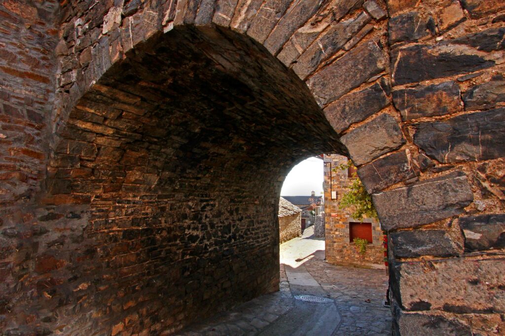 Visitez Bestué Visita el pueblo Bestué