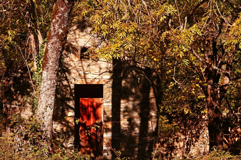 Escuaín, le balcon secret sur la vallée du Yaga Escuaín, el balcón secreto sobre el valle del Yaga