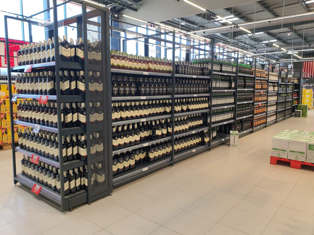 maxi supermercado escudero, la jonquera