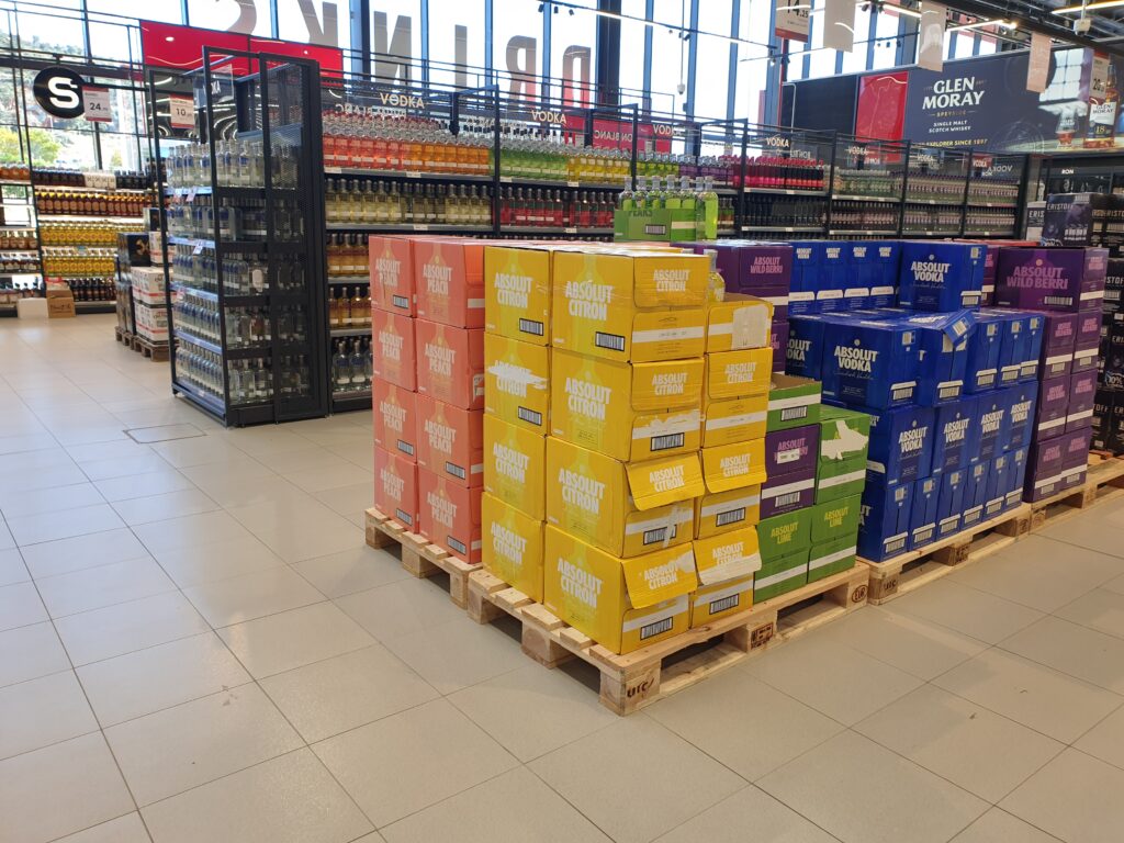 maxi supermercado escudero, la jonquera