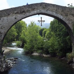 Cangas de onís y puente romano