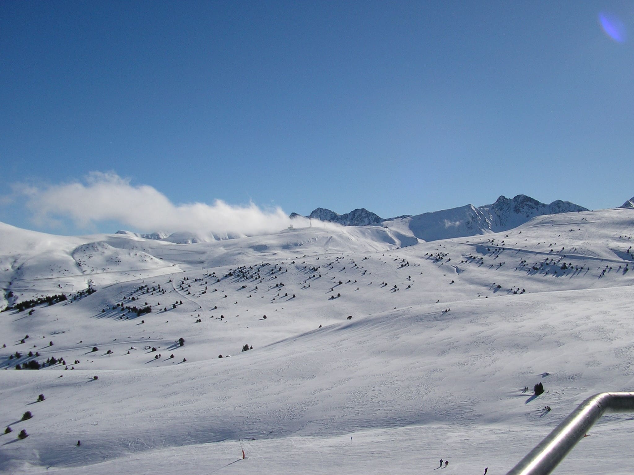 Construction d’igloos à Grau Roig iglús en Grau Roig