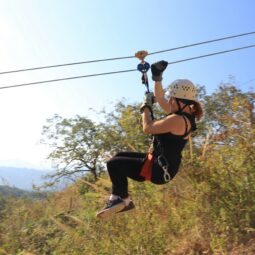 Deportes de aventura con Deportur