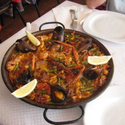 paella la brochette