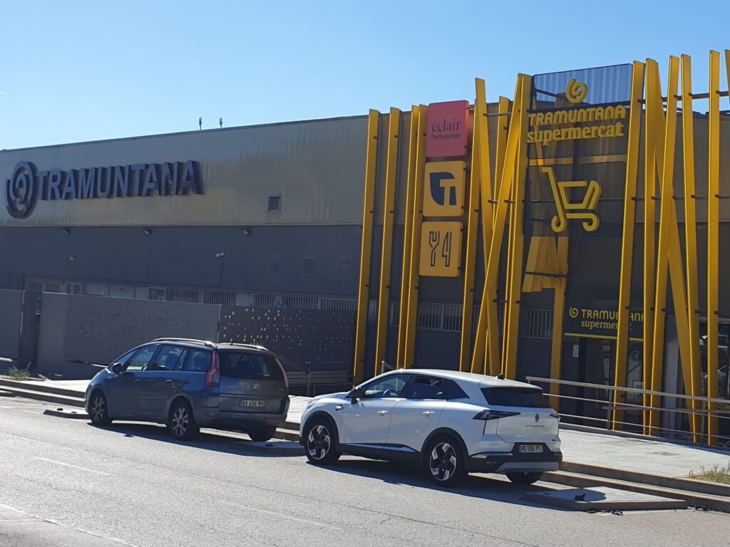 Supermercat Tramuntana La Jonquera