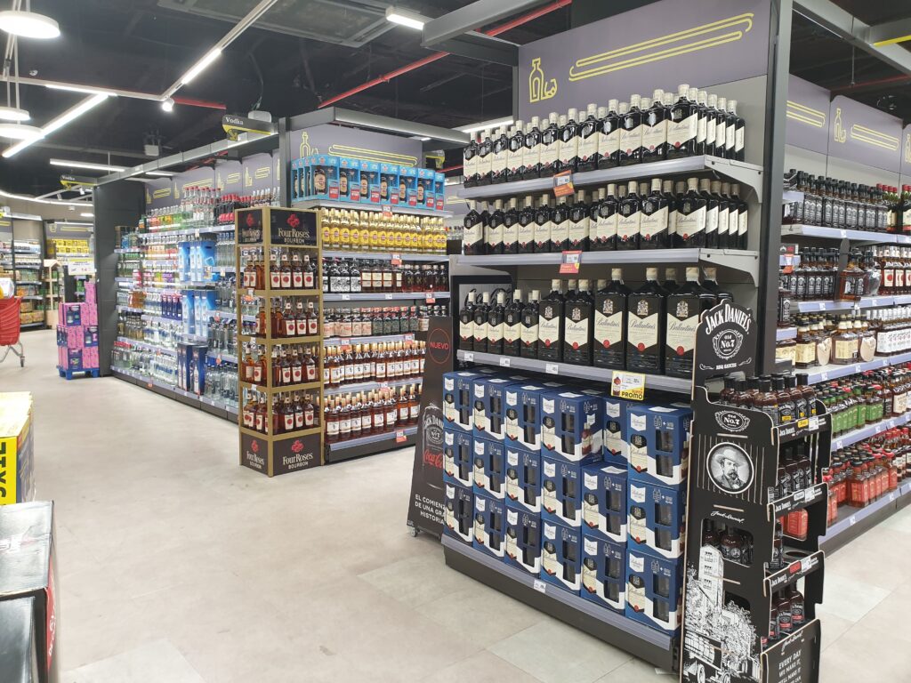 Supermercat La Tramuntana en La Jonquera