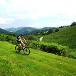 bicicleta en el valle de burunda